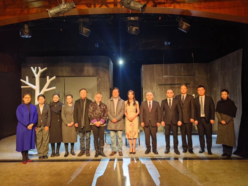Azerbaijan, China strengthen ties in theatre art [PHOTOS]