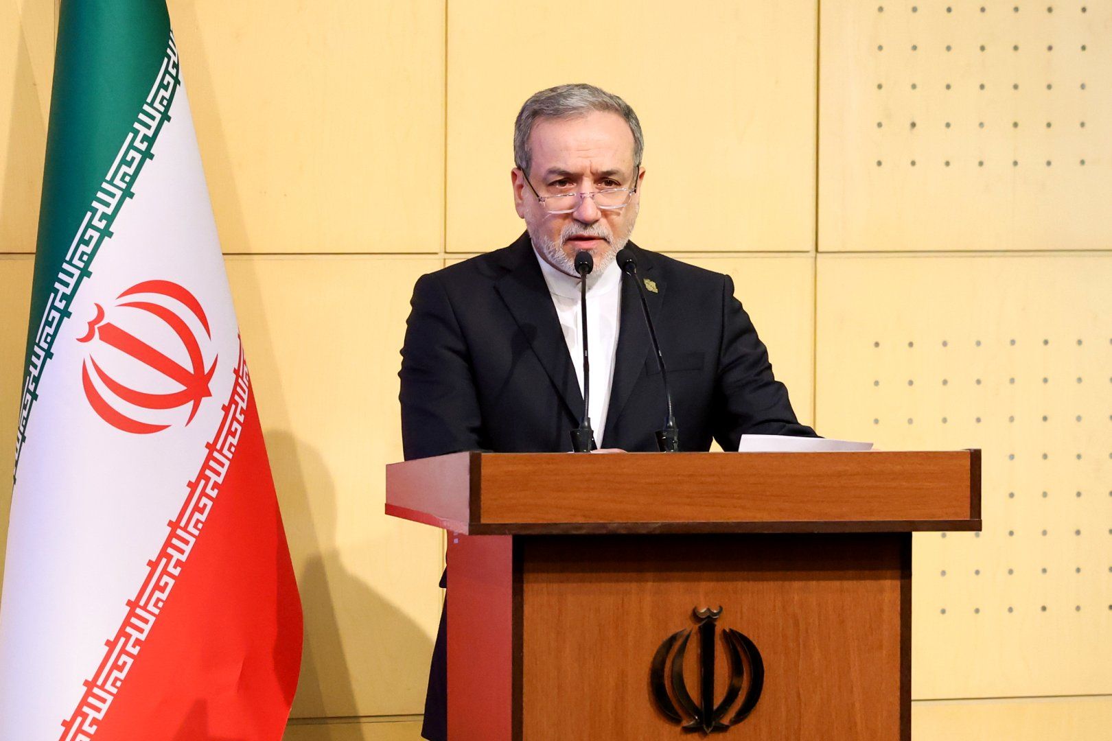 Iran fires back at Zelensky after Davos remarks, calling him 'clown'