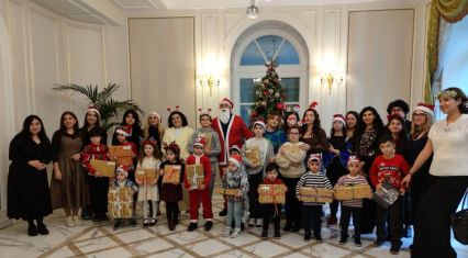 New Year celebrated at Natavan school in Paris [PHOTOS]