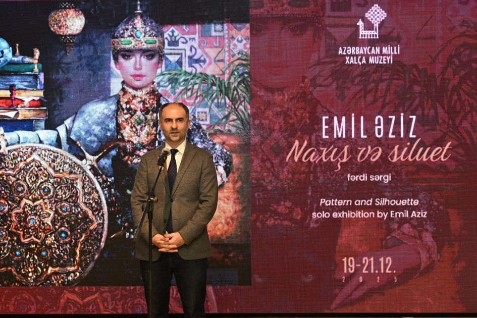 Emil Aziz's art works on display at Carpet Museum [PHOTOS]