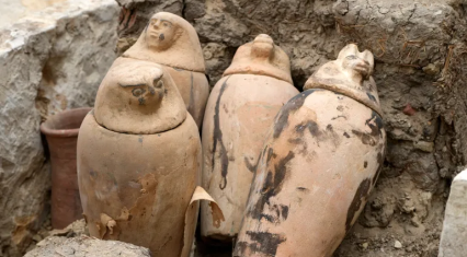 Egypt archaeologists find Roman workshops and cemetery