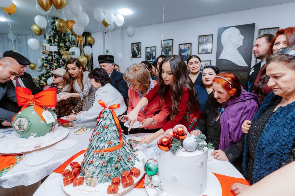 New Year’s table set at social service institution for elderly people [PHOTOS]