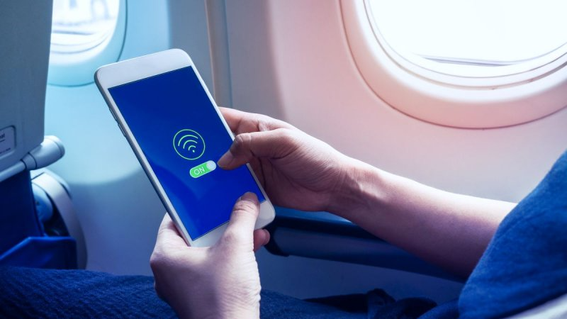 Kazakhstan links transport to satellite Internet