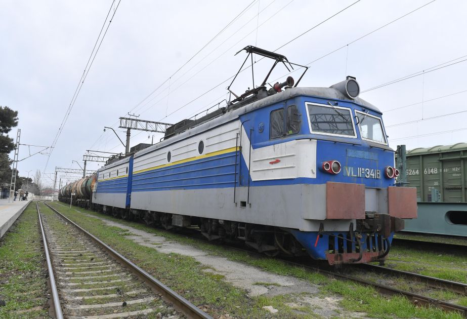 Azerbaijan continues fuel supplies to Armenia with new petrol shipment