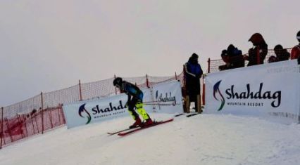 Azerbaijan Open slalom finals held at Shahdag as international skiers compete [PHOTOS]