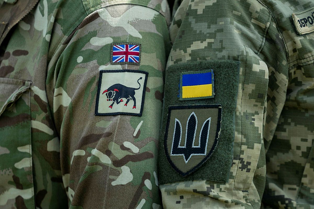 UK to spend £200 mln preparing troops for possible deployment in Ukraine after war