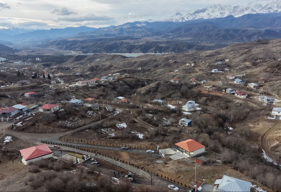 President Ilham Aliyev inspects reconstruction progress in Heyvali village, Aghdara district