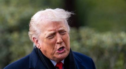 Trump threatens tariffs of up to 25% over Greenland