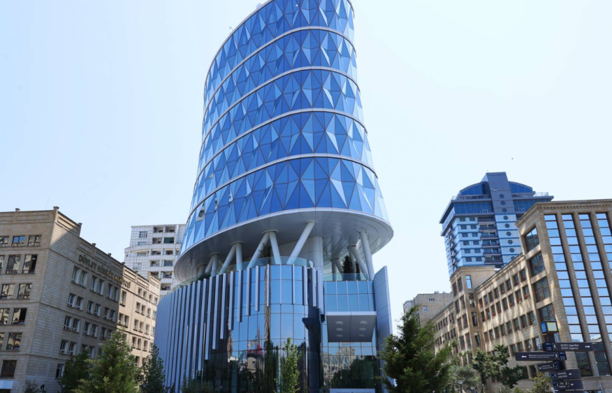 Azerbaijan awards senior officials of State Customs Committee - decree