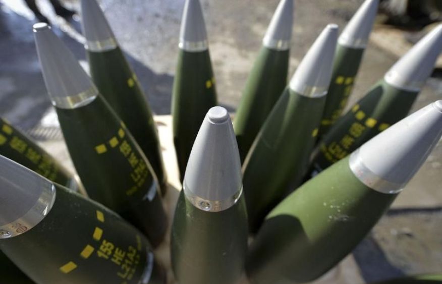 Record military spending in India sparks strategic concerns in Pakistan and China