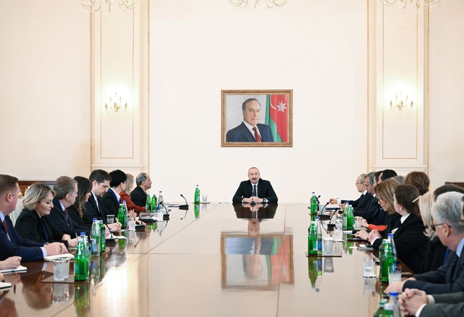 President Ilham Aliyev receives delegation of the U.S. Chamber of Commerce [PHOTOS]