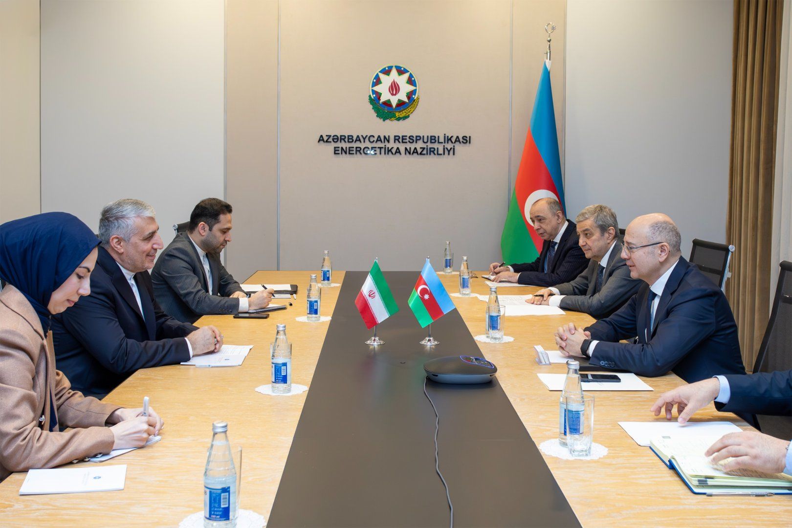 Azerbaijan, Iran discuss current state of energy cooperation