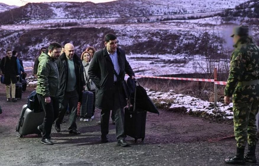 Azerbaijani, Armenian civil society launch bilateral ‘Peace Bridge’ roundtable in Armenia [VIDEO]