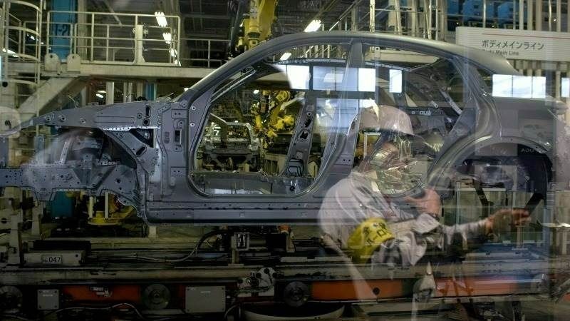 Japan sees decline in industrial production in December