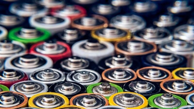 Leclanche jumps after securing new financing