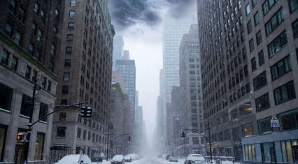 Blizzard hits U.S. northeast, disrupts travel and public life