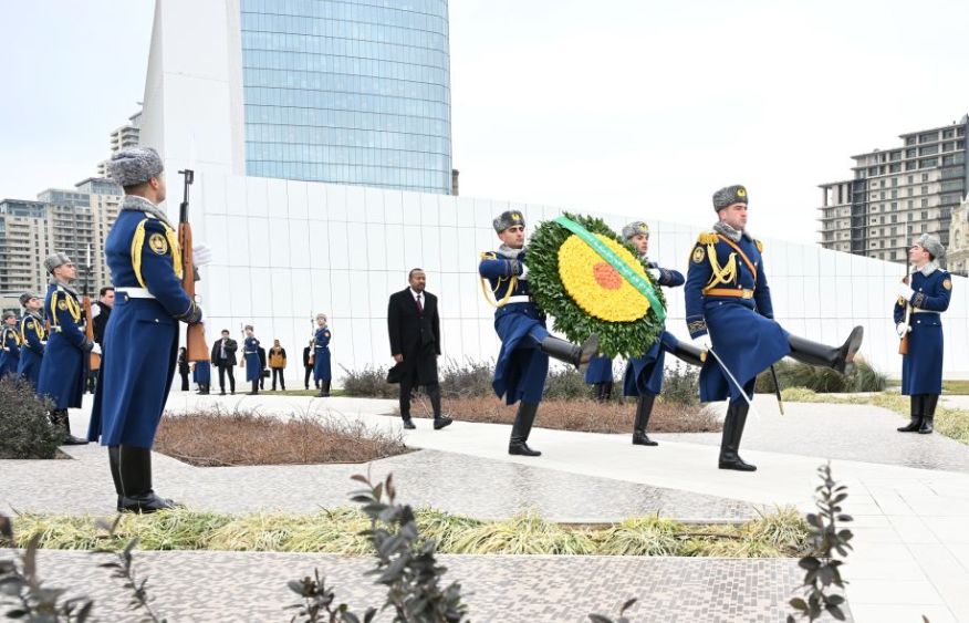 Ethiopia’s PM visits Victory Park [PHOTOS]