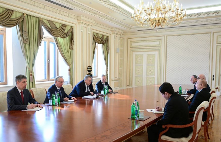 President Ilham Aliyev meets Russian Deputy Prime Minister [PHOTOS]