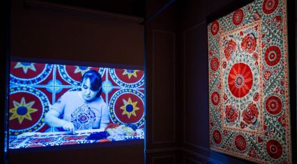 National Art Museum opens exhibition dedicated to Uzbek embroidery [PHOTOS]