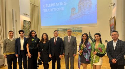 Azerbaijani students welcome spring festival in Vienna [PHOTOS]