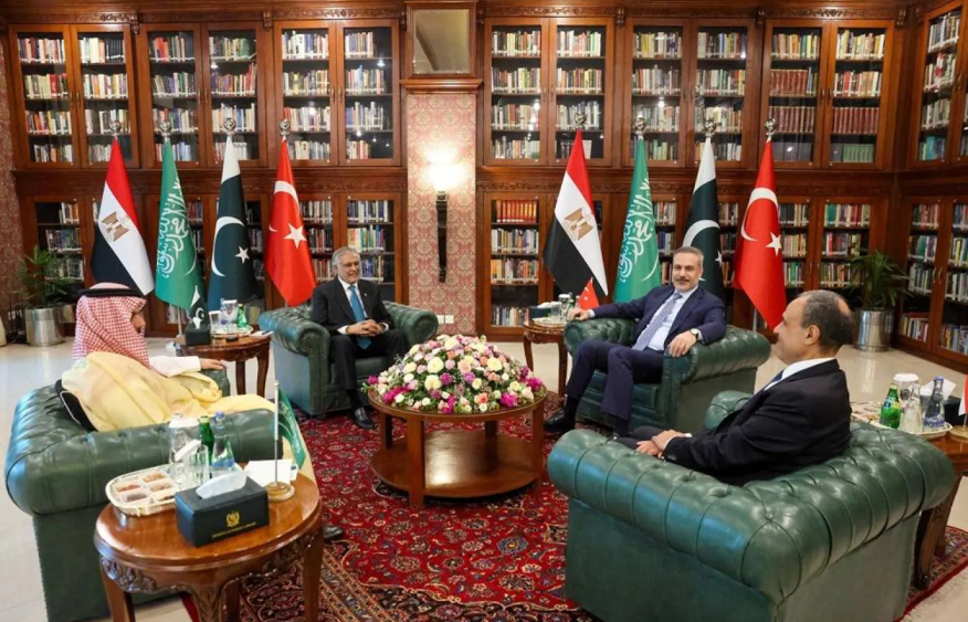 Missiles over Türkiye, talks in Islamabad: Is this Washington's last exit?