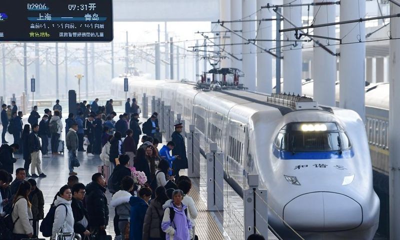 China expects over 90 mln railway trips during Qingming holiday travel rush