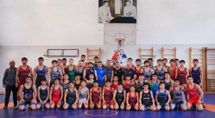 Azerbaijan U-17 Greco-Roman wrestling team holds open training