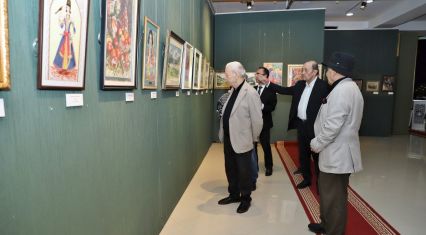 Khatai Arts Center displays art pieces by professional artists [PHOTOS]