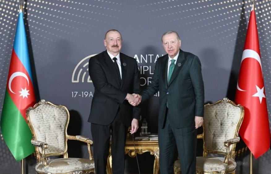 President Ilham Aliyev and Turkish President Recep Tayyip Erdogan meet in Antalya [PHOTOS/VIDEO]