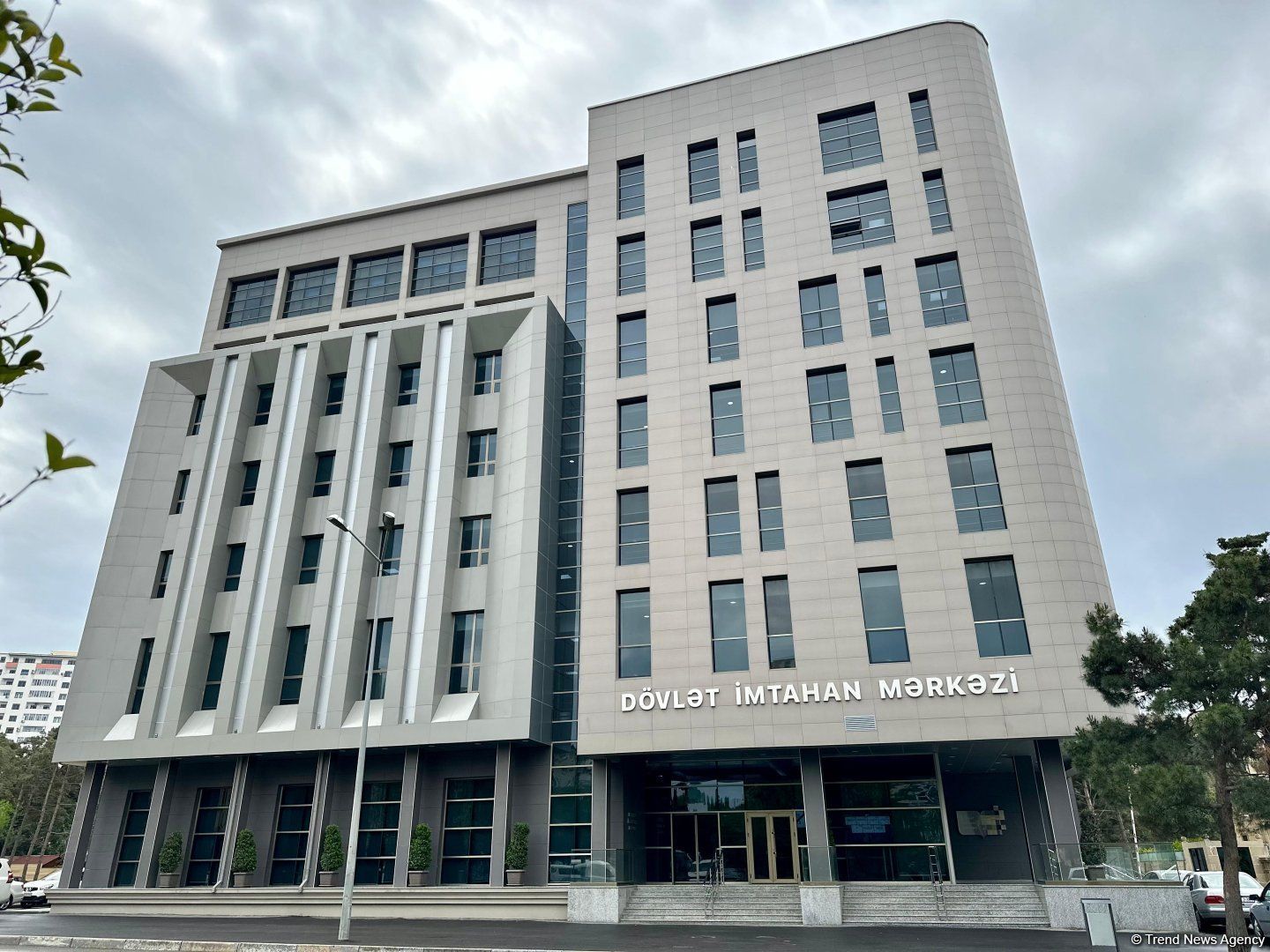 Over 55,000 students participate in nine year graduation exam