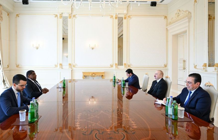 President Ilham Aliyev receives Secretary General of Inter-Parliamentary Union [PHOTOS]