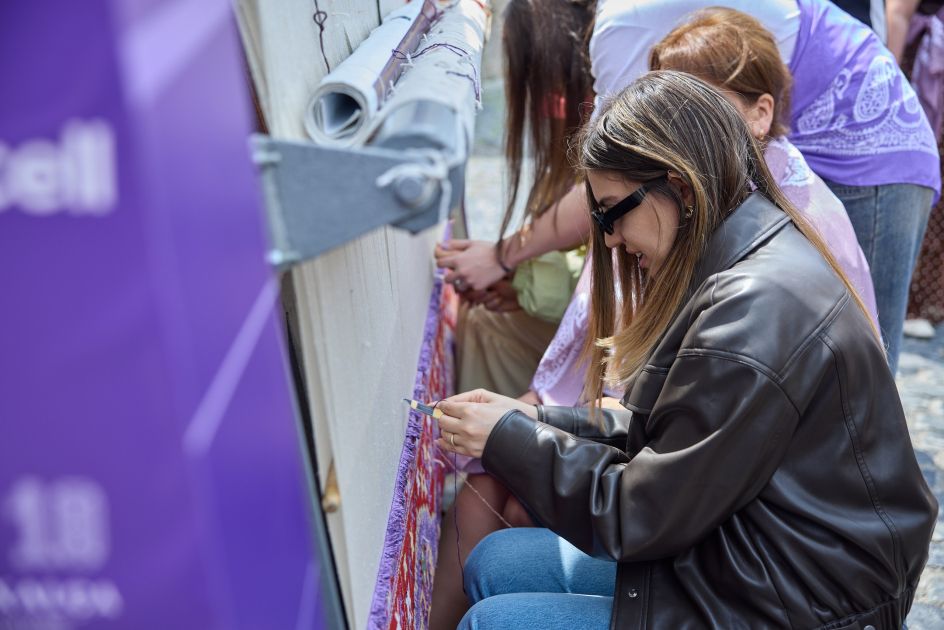 Azercell presents 'Strength, Woven Together' carpet at International Carpet Festival [PHOTOS]
