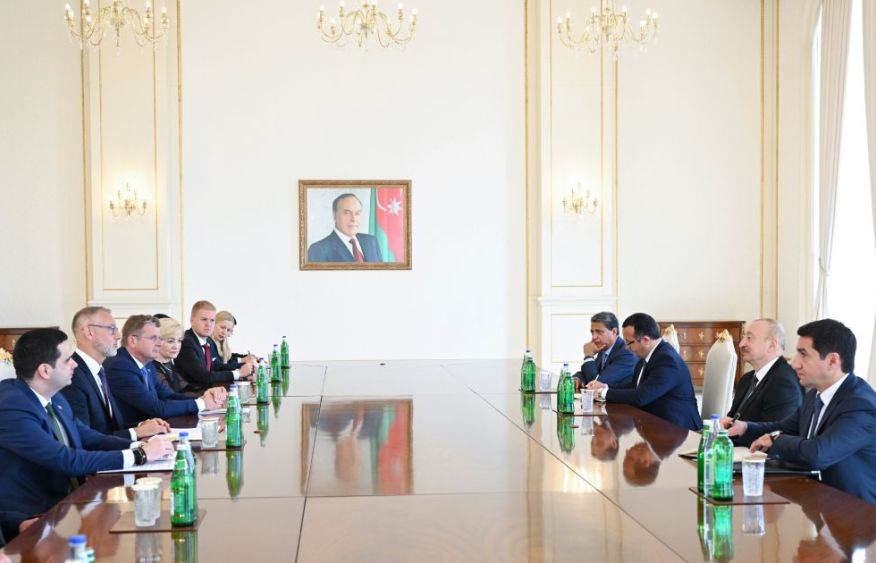 President Ilham Aliyev received delegation led by Speaker of National Council of Slovakia [PHOTOS/VIDEO]