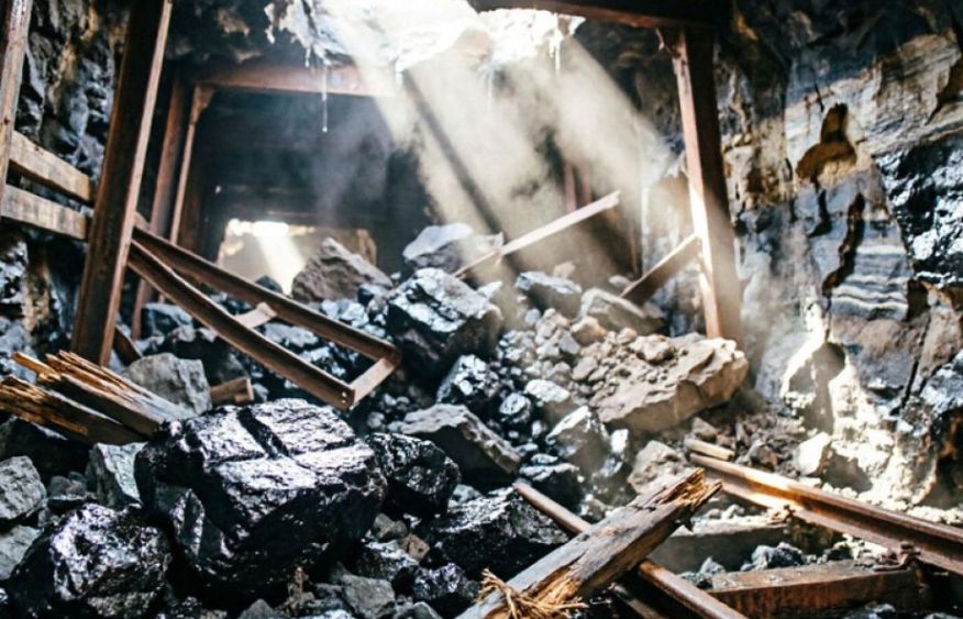 Death toll in China coal mine gas explosion rises to 82