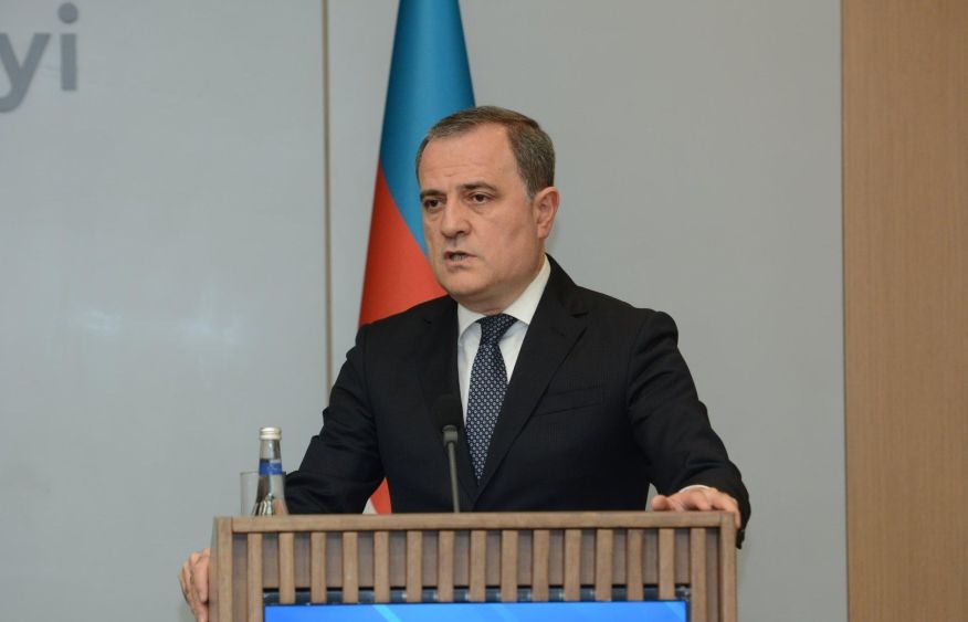 Jeyhun Bayramov departs for official visit to Japan