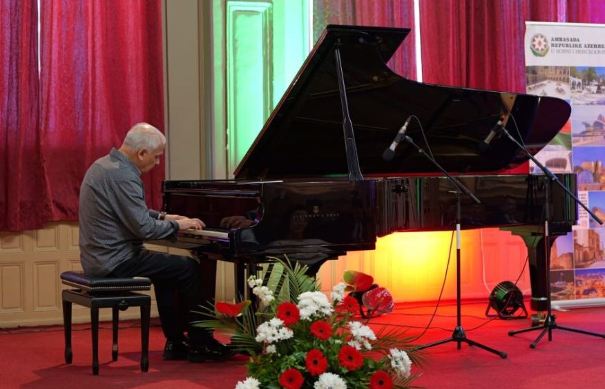 Azerbaijan holds Independence Day reception and concert programme in Sarajevo [PHOTOS]