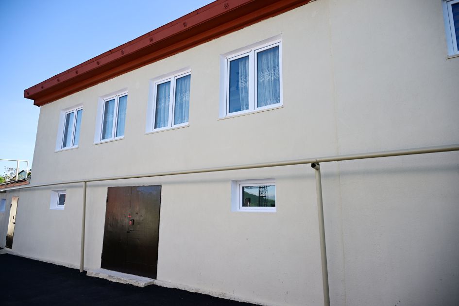 Slider Image 1