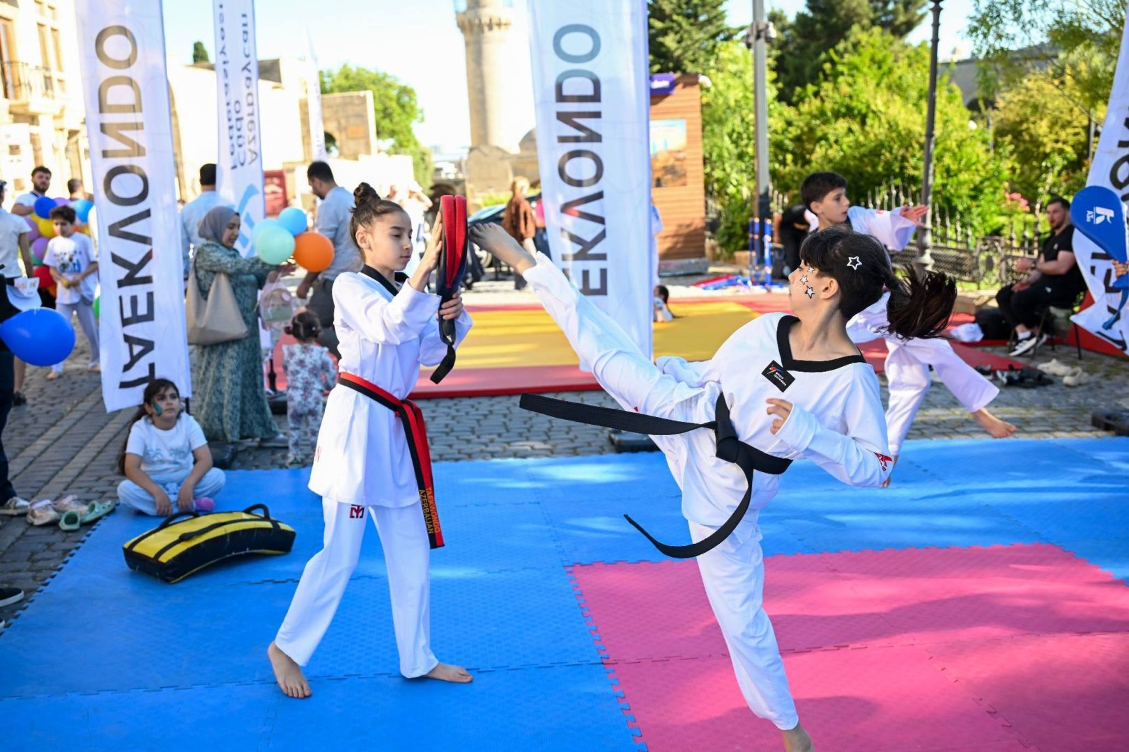 Slider Image 1