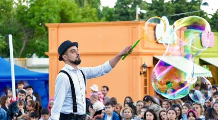 CandyFest lights up Baku Boulevard with sweet summer delights [PHOTOS]