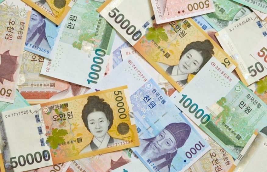 South Korean won slumps to weakest level against US dollar since 2009 financial crisis