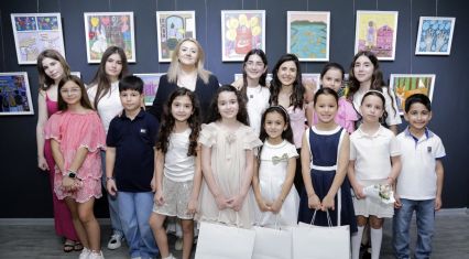 'Tiny Worlds' group exhibition of young artists opens at Leyla Khazari Art Gallery [PHOTOS]