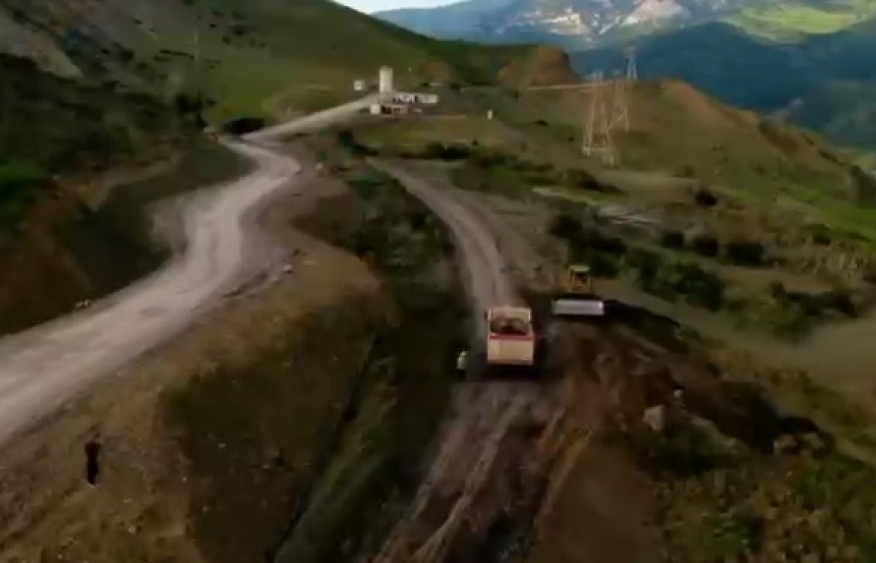 Restoration work underway on 25 roads after flood damage in Azerbaijan [VIDEO]