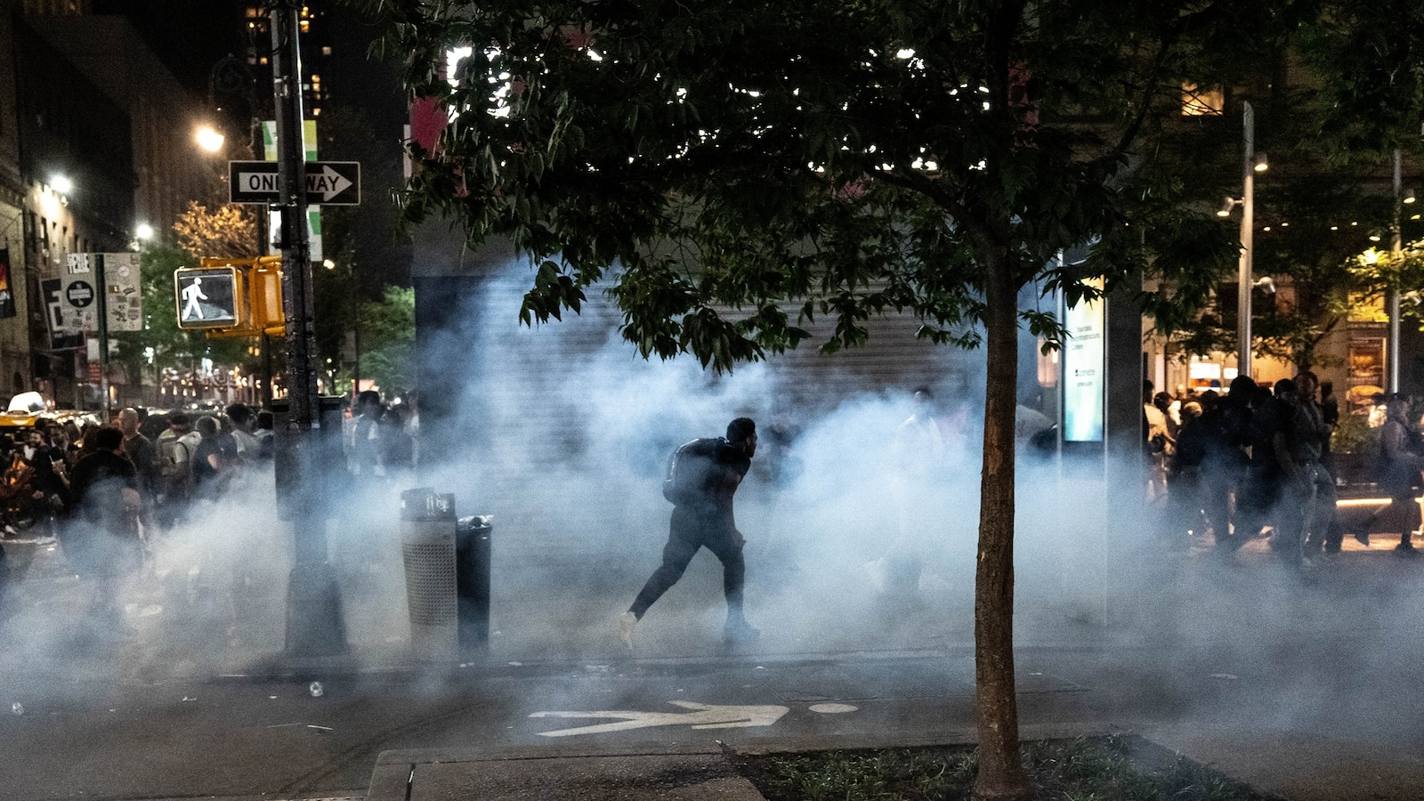 Riots break out in New York City after Knicks win