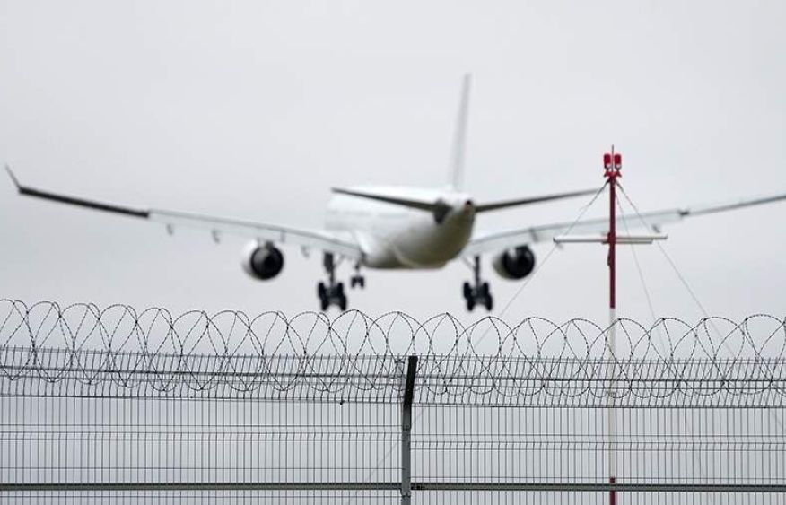 Over 500 flights cancelled and delayed at airports in Moscow