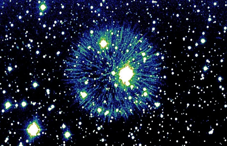 Unusual cosmic fireworks found in galaxy