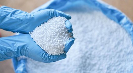 Higher global prices cushion decline in Azerbaijan's urea export revenues