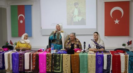 Traditional costumes and kelaghayi showcased in Baku [PHOTOS]