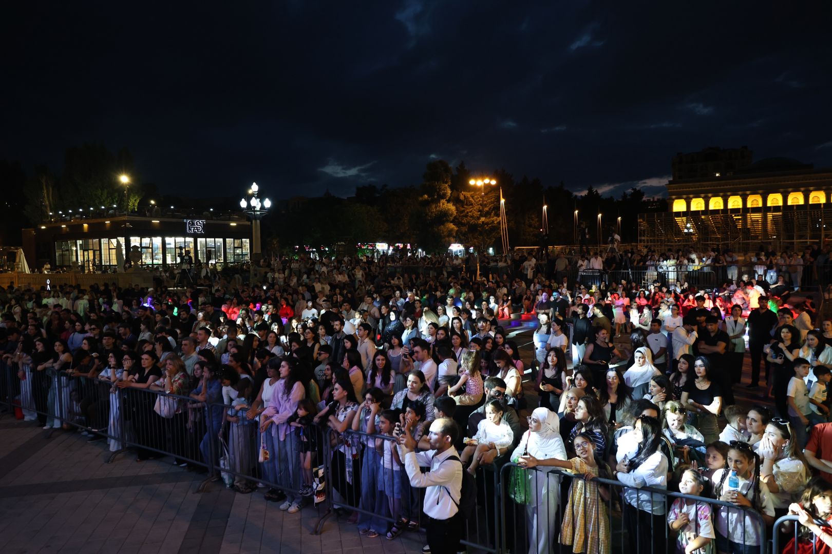 Slider Image 1