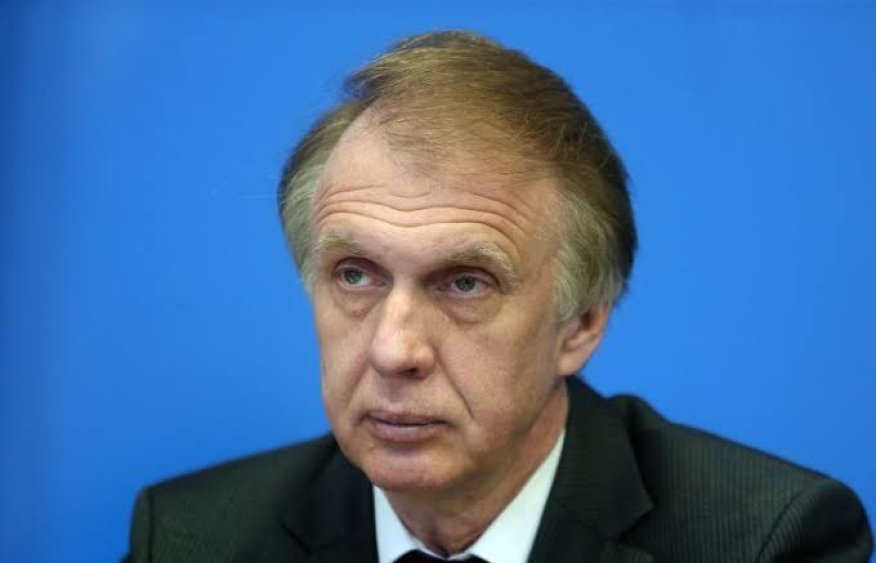Ex-Ukraine FM says Crimea isolation could trigger challenge to Putin