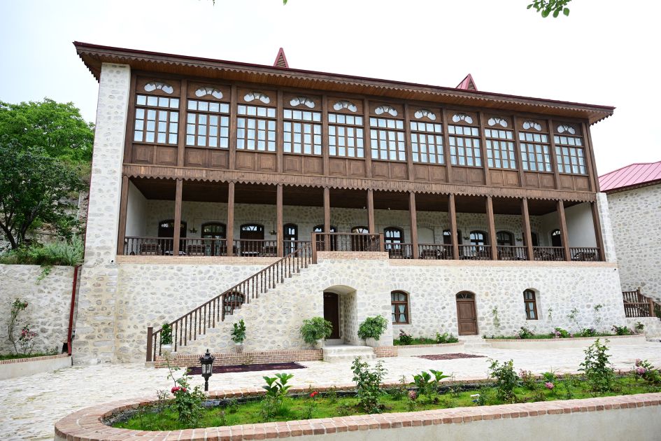 Slider Image 1